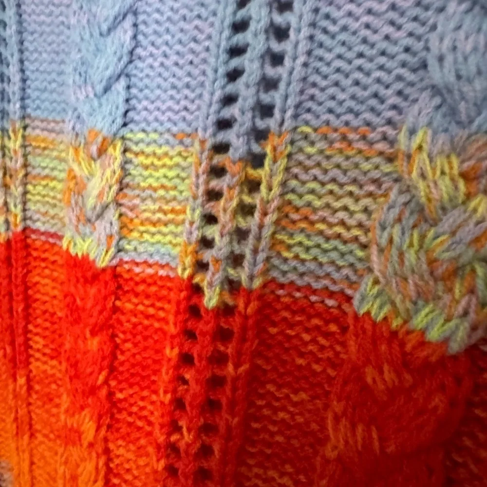 Colorful Ruffle-Shoulder Cropped Sweater - Orange/Blue - Picture 6 of 7